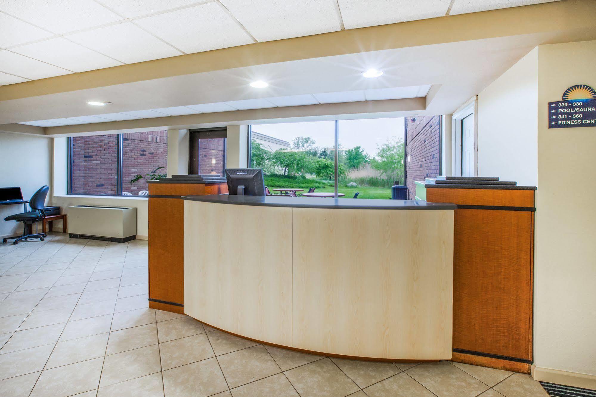 Days Inn By Wyndham Midland Exterior foto
